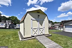 64 N Main, Spring City, PA 19475 - Photo 25