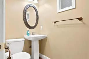 1264 Estate Dr, West Chester, PA 19380 - Photo 15