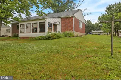 6 Freed Avenue, Spring City, PA 19475 - Photo 5