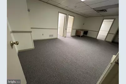 139 W Market Street #FIRST FLOOR REAR, West Chester, PA 19382 - Photo 3