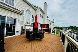 27 Lincoln Dr, Downingtown, PA 19335 - Photo 3