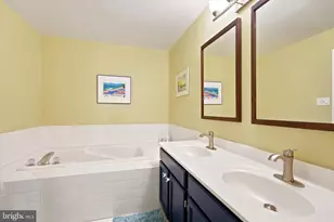 103 Princeton Cir, Newtown Square, PA 19073 - Photo 17