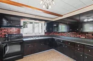 1010 Callowhill St, Phoenixville, PA 19460 - Photo 11
