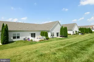 224 Rose View Dr, West Grove, PA 19390 - Photo 19