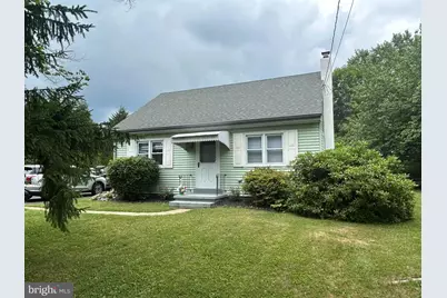 138 E Seven Stars Road, Phoenixville, PA 19460 - Photo 3