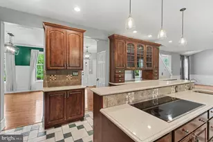 324 Martingale Cir, Coatesville, PA 19320 - Photo 15