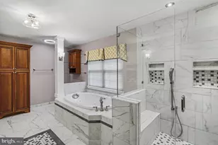 324 Martingale Cir, Coatesville, PA 19320 - Photo 27