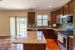 823 S Haines Cir, Downingtown, PA 19335 - Photo 17