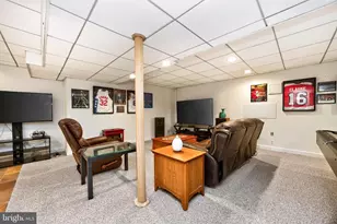 5009 Swan Dr, Phoenixville, PA 19460 - Photo 47