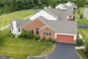 85 Ascot Dr, Elverson, PA 19520 - Photo 5