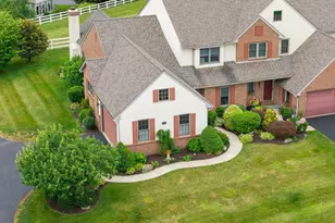 85 Ascot Dr, Elverson, PA 19520 - Photo 3