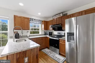 415 Carpenters Cove Ln, Downingtown, PA 19335 - Photo 17