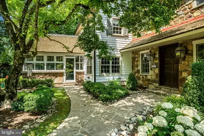 623 Sugartown Road, Malvern, PA 19355 - Photo 3
