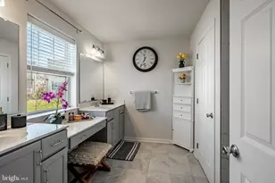 25 N Tompkins Square, Downingtown, PA 19335 - Photo 29