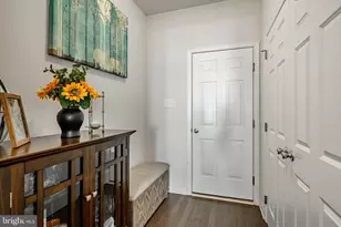 25 N Tompkins Square, Downingtown, PA 19335 - Photo 15