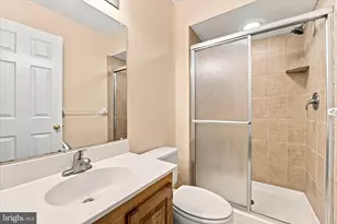 302 Brighton Circle, Devon, PA 19333 - Photo 15