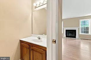 302 Brighton Circle, Devon, PA 19333 - Photo 11