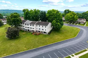 646 Lancaster Ct, Downingtown, PA 19335 - Photo 39