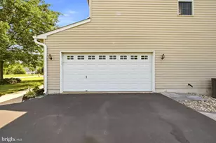 123 Riverside Ln, Coatesville, PA 19320 - Photo 81
