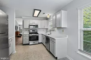 142 Lewisville Ct, Phoenixville, PA 19460 - Photo 15