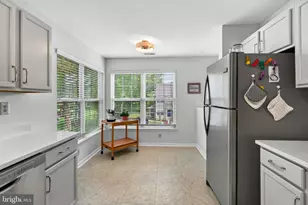 142 Lewisville Ct, Phoenixville, PA 19460 - Photo 11