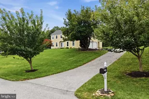422 S Saddlebrook Cir, Chester Springs, PA 19425 - Photo 7