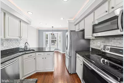 673 Metro Court #27, West Chester, PA 19380 - Photo 5