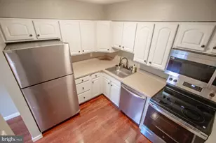 605 W Market St, West Chester, PA 19382 - Photo 7