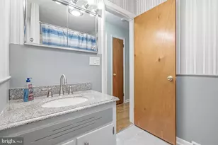 2407 E Kings Hwy, Coatesville, PA 19320 - Photo 19