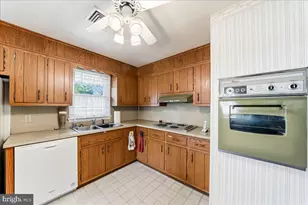 1400 E Keller Rd, Pottstown, PA 19465 - Photo 15