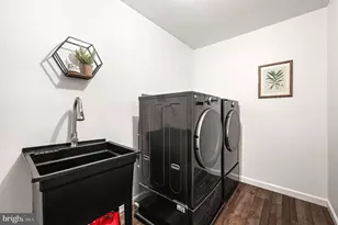48 Saddler Dr, Elverson, PA 19520 - Photo 23