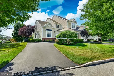 226 N Caldwell Circle, Downingtown, PA 19335 - Photo 1