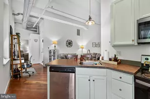541 Washington Ave, Phoenixville, PA 19460 - Photo 19