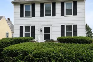 218 E 2nd St, Avondale, PA 19311 - Photo 1