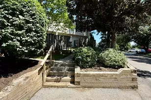 297 Summit House, West Chester, PA 19382 - Photo 3