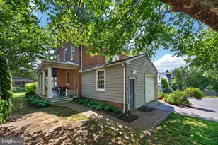 222 S Union St, Kennett Square, PA 19348 - Photo 41