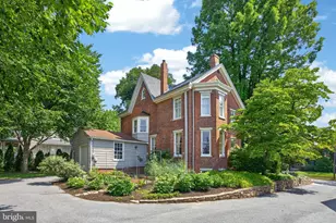 222 S Union St, Kennett Square, PA 19348 - Photo 49