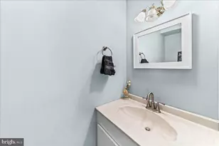550 Coventry Ln, West Chester, PA 19382 - Photo 9