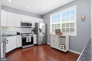 252 Roosevelt Ave, Downingtown, PA 19335 - Photo 3