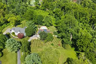 11 Belmont Cir, Avondale, PA 19311 - Photo 5
