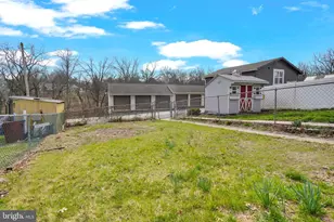 228 Bridge St, Spring City, PA 19475 - Photo 37