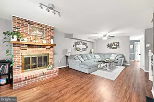 1805 Diane Cir, Phoenixville, PA 19460 - Photo 3