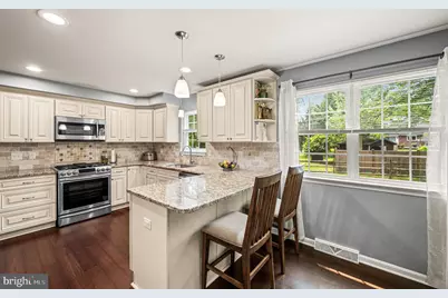 497 Black Swan Lane, Berwyn, PA 19312 - Photo 11