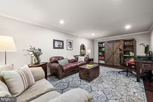 497 Black Swan Ln, Berwyn, PA 19312 - Photo 7