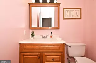 1201 Denise Cir, Phoenixville, PA 19460 - Photo 9