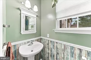 313 Manchester St, Oxford, PA 19363 - Photo 13