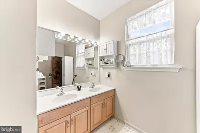 313 Manchester Street, Oxford, PA 19363 - Photo 17