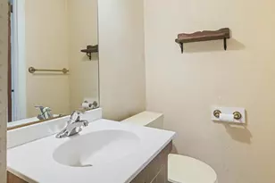 1280 Lancaster Ave, Berwyn, PA 19312 - Photo 17