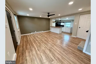 122 North Street, Phoenixville, PA 19460 - Photo 5