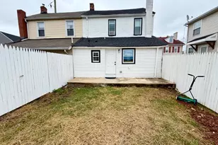 122 North St, Phoenixville, PA 19460 - Photo 13